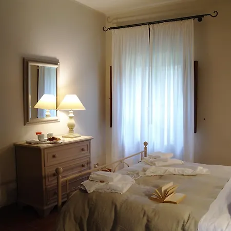 公寓 Antico Casale Rodilosso 蒙塔约内